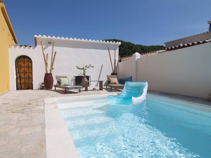 Chalet para 6 personas, con jardín y piscina en Alt Empordà - 3