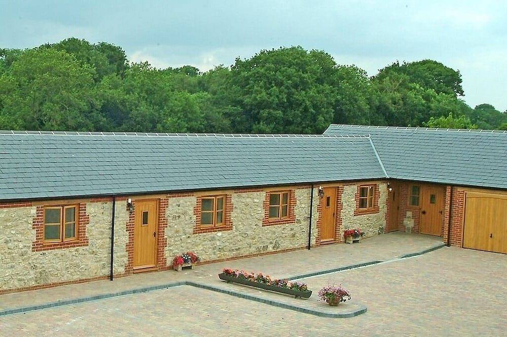 Cottage at Hook Farm Cottages in Swindon, Wiltshire