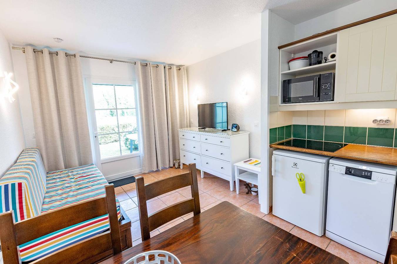 Apartamento entero, Les Belles Rives B020 Ok- 4 pers in Argentat-sur-Dordogne, Región de Tulle