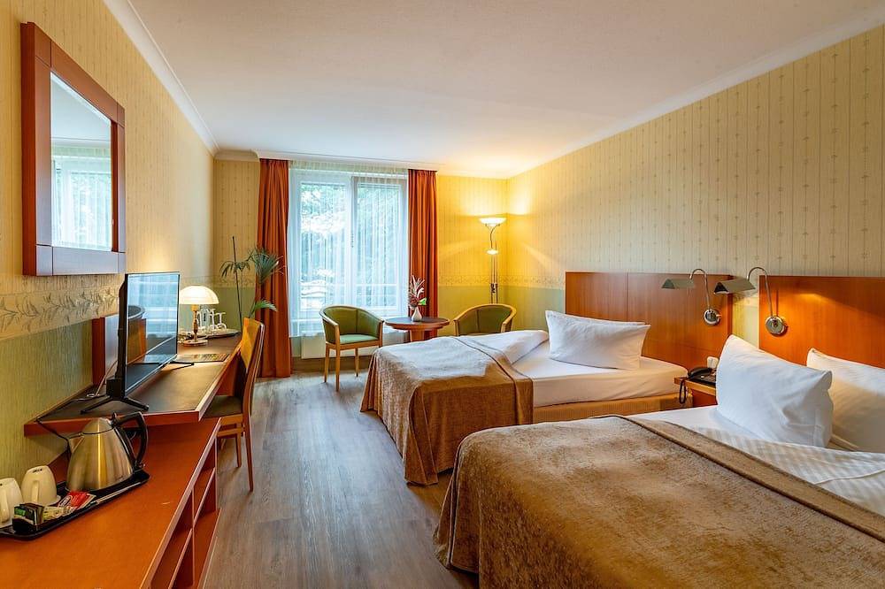 Parkhotel Zweibettzimmer Standard - Parkhotel Görlitz****S in Görlitz, Oberlausitz-Niederschlesien