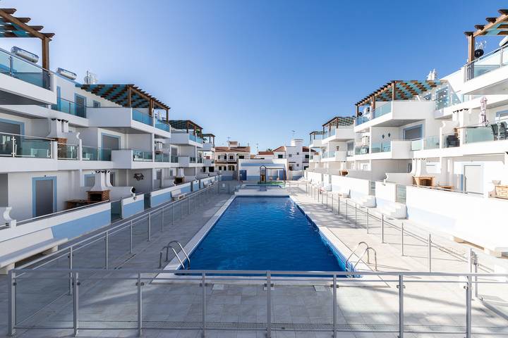 Apartamento de férias para 7 pessoas, com terraço em Manta Rota