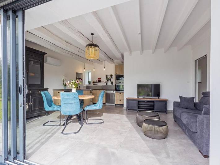 Location de vacances pour 3 personnes, avec terrasse à Chef-Boutonne - 4