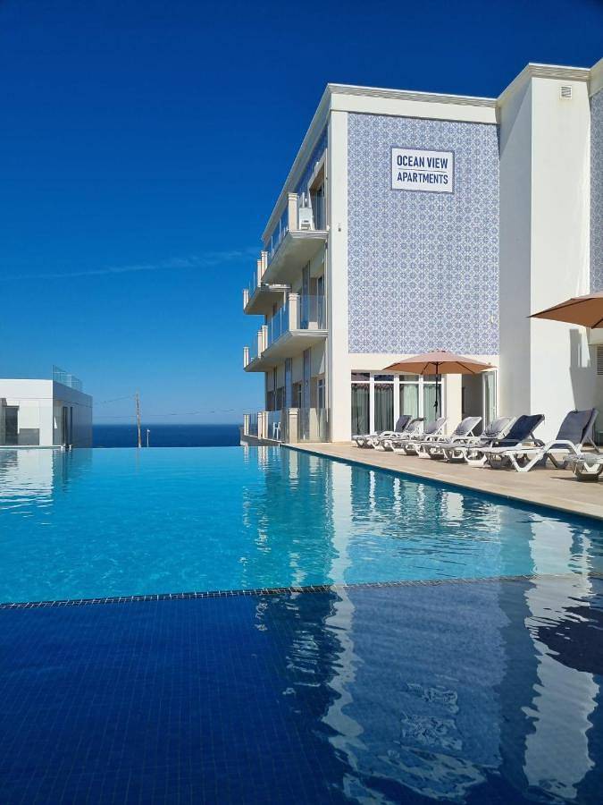Casa de férias para 2 pessoas, com piscina e terraço em Praia da Areia Branca