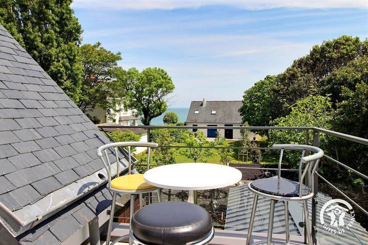 Gîte pour 7 personnes, avec jacuzzi et jardin, animaux acceptés dans Plage de Keraude - 2