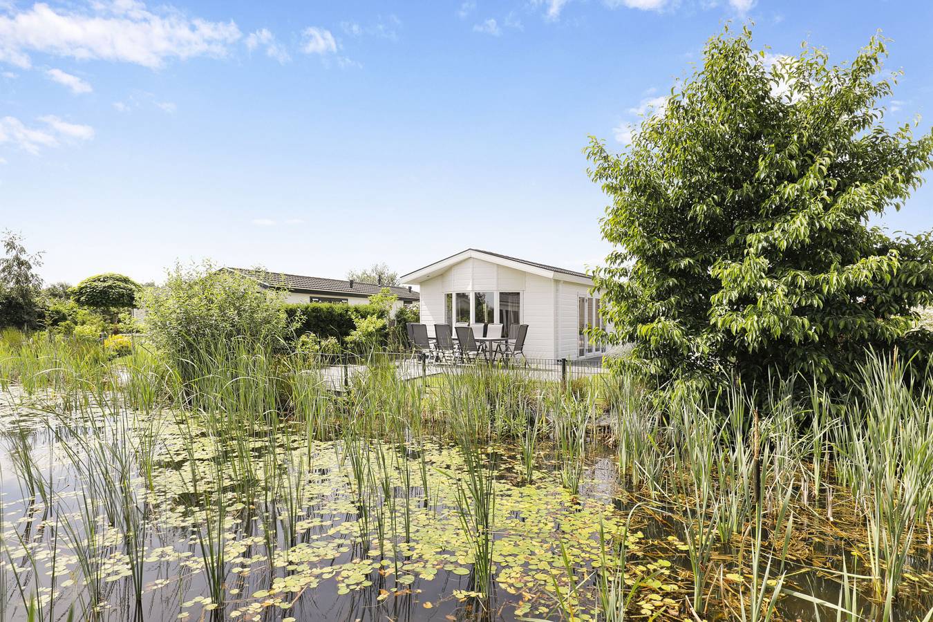 Mooi 8 persoons chalet in Nunspeet op een park aan het Veluwemeer in Nunspeet, Veluwe