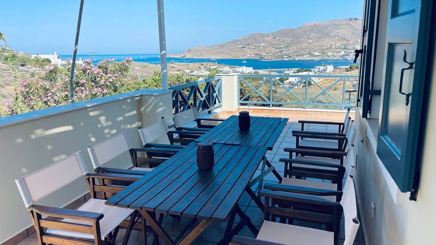 Holiday rental for 8 people, with garden, with pets in Syros