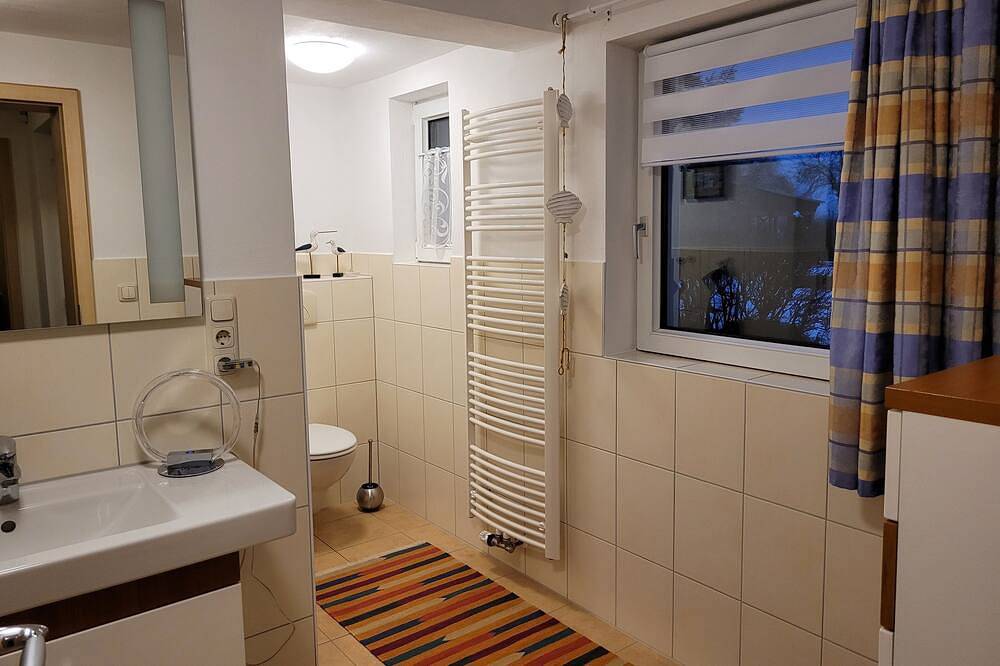 Ferienwohnung am Weidendom bei Stralsund - Ferienwohnung Erdgeschoss in Wendorf, Stralsund Umland