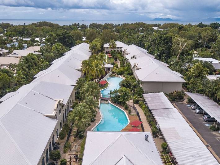 Holiday rental for 4 people, with pool in Palm Cove