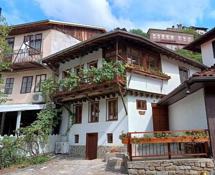 Maison d’hôte pour 6 personnes, avec vue et jardin dans Veliko Tarnovo - 2