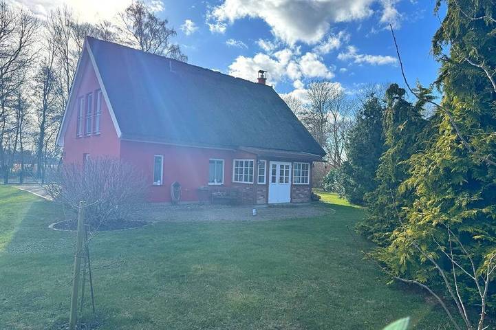 Ferienhaus für 6 Personen, mit Terrasse und Garten sowie Sauna