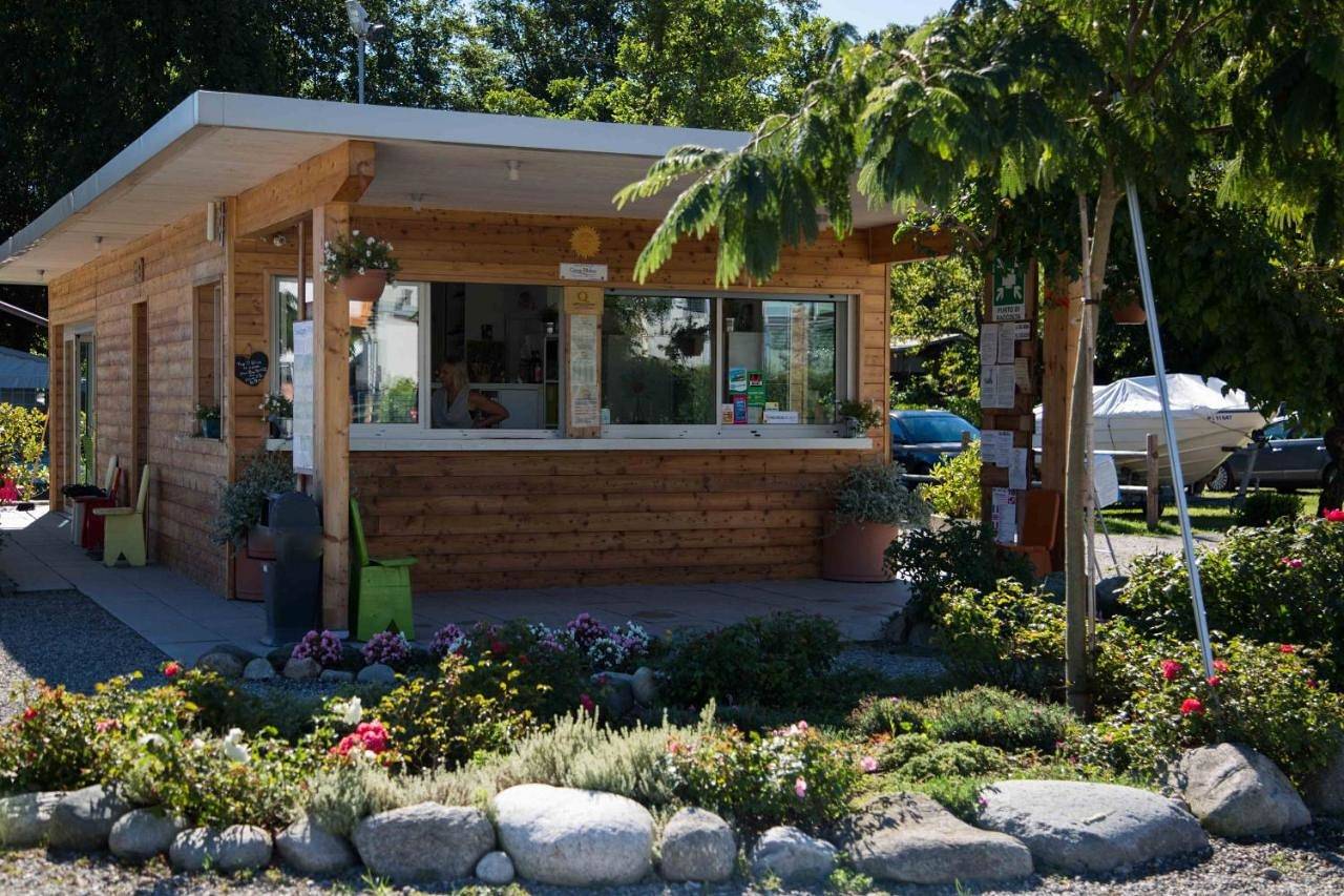 Camping Eden Glamping in Dormelletto, Lago Maggiore (Piemont)