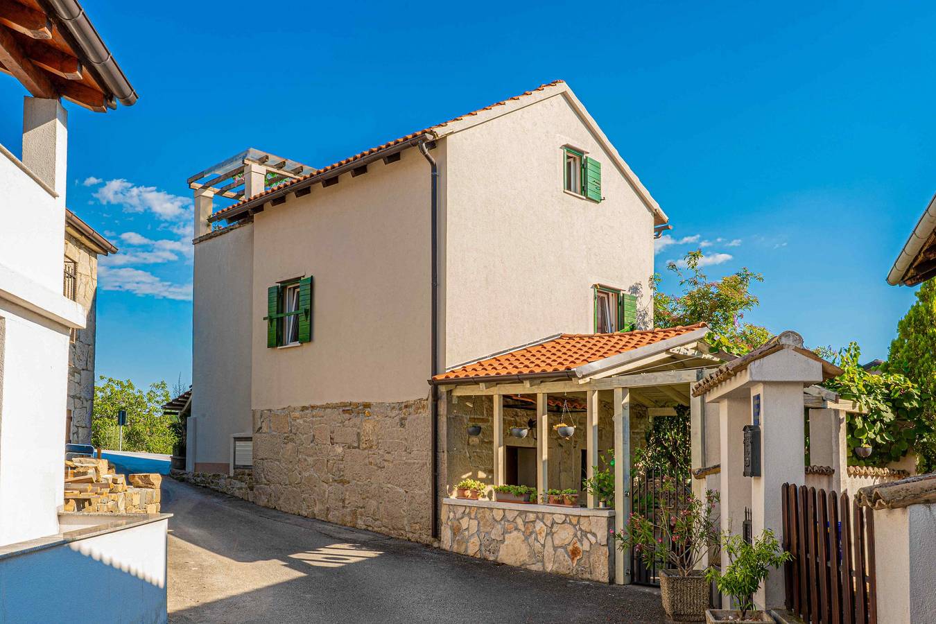 Kuca Sveti Donat in Buzet, Središnja Istra