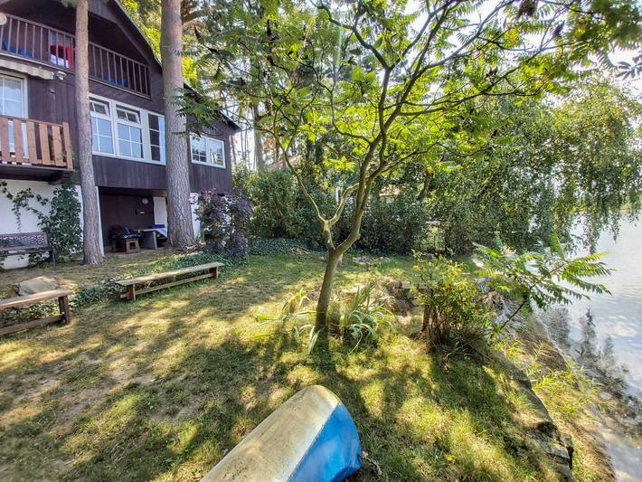 Casa de vacaciones para 5 personas, con jardín además de vistas al lago y terraza - 1