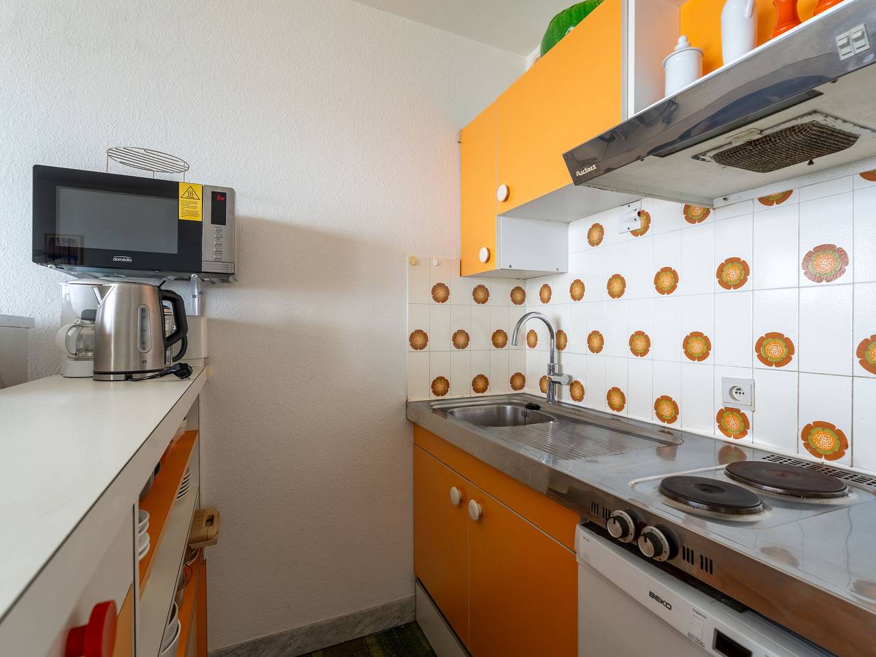 Studio cabin with balcony, private parking, direct beach access, near city center, foto 6