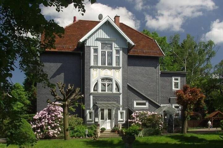 Ferienwohnung für 4 Personen, mit Terrasse und Garten in Tabarz