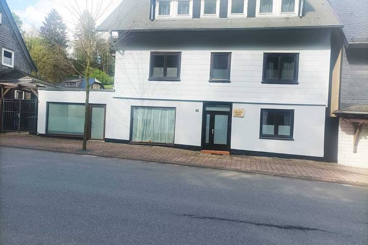 Ferienhaus für 14 Personen, mit Balkon