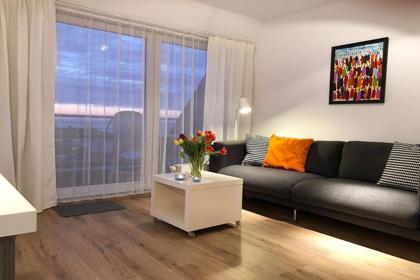 Ganze Wohnung, Exklusive Ferienwohnung mit Blick auf das Meer in Wenningstedt, Sylt