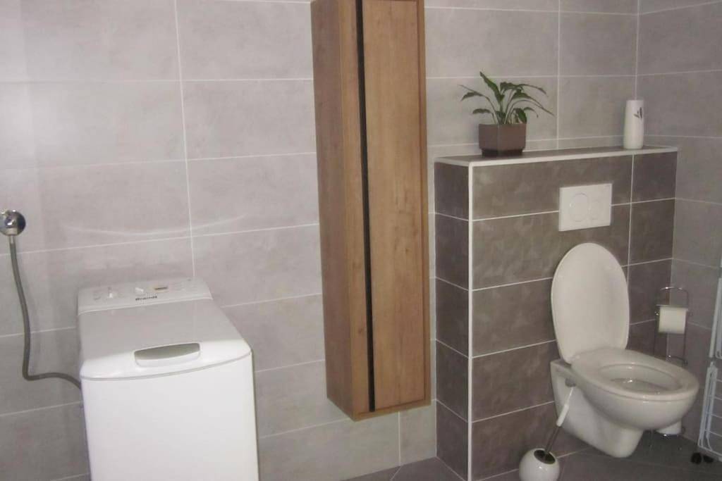 Three-Bedroom House in Vocance, Région de Tournon-sur-Rhône
