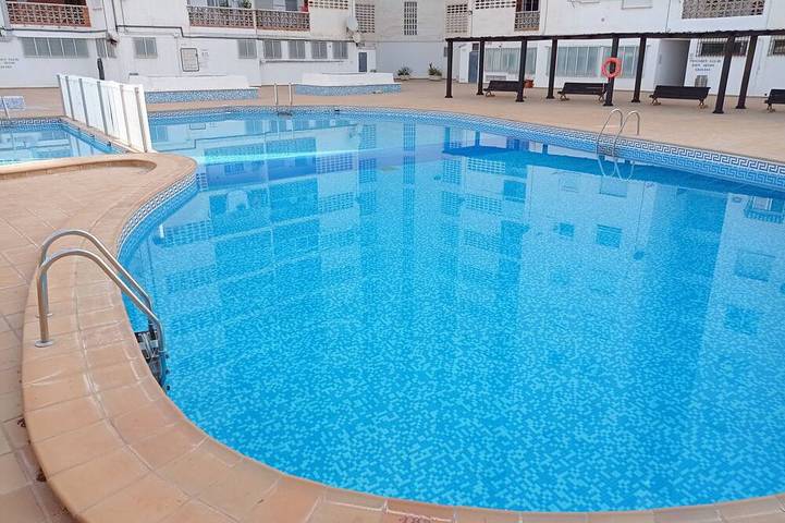 Casa rural para 4 personas, con terraza y piscina, Se admiten mascotas en Gandía