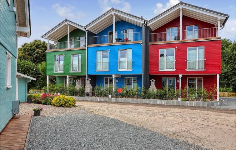 Ferienhaus für 8 Personen, mit Terrasse und Sauna sowie Garten, mit Haustier in Heringsdorf (Oldenburg-Land)
