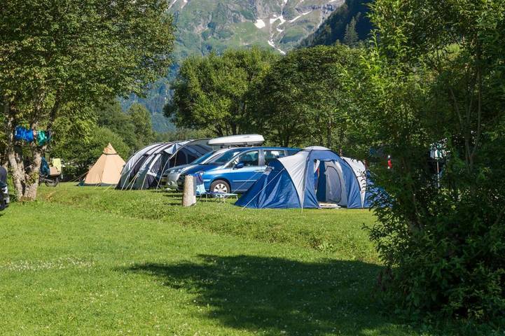 Camping pour 6 personnes, animaux acceptés en Suisse - 3