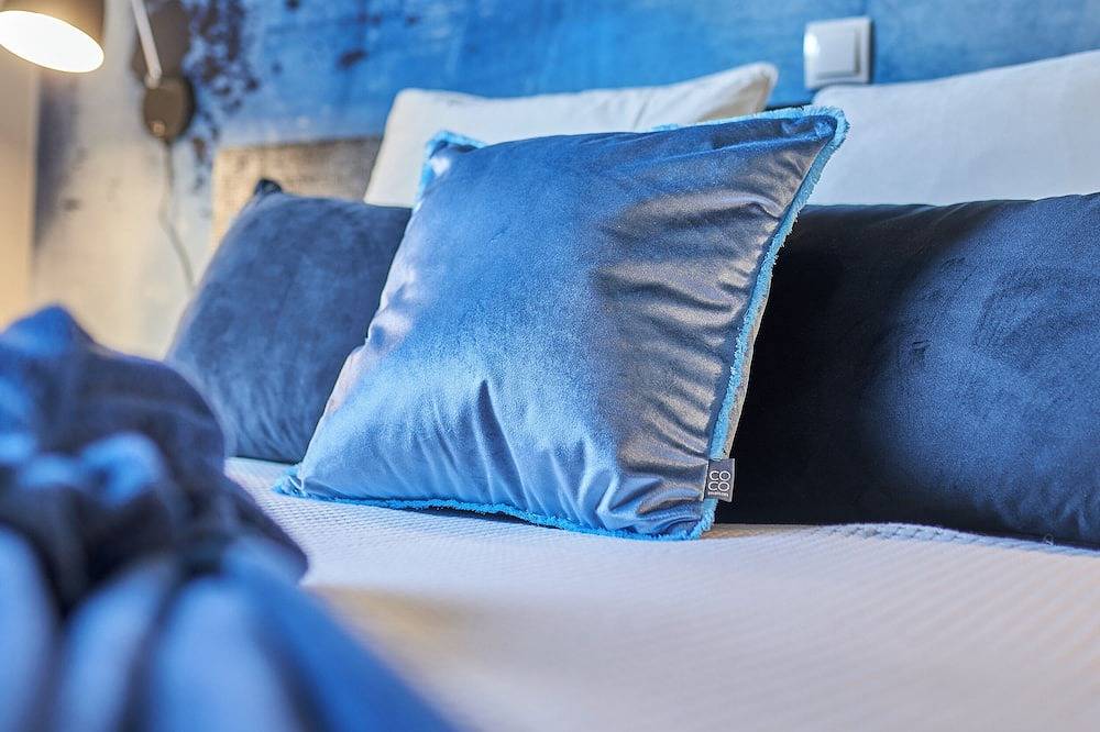 Ganze Wohnung, Neu - Renovierte Ferienwohnung Mila (Eg) direkt am See - ankommen und wohlfühlen in Rieden (Eifel), Osteifel