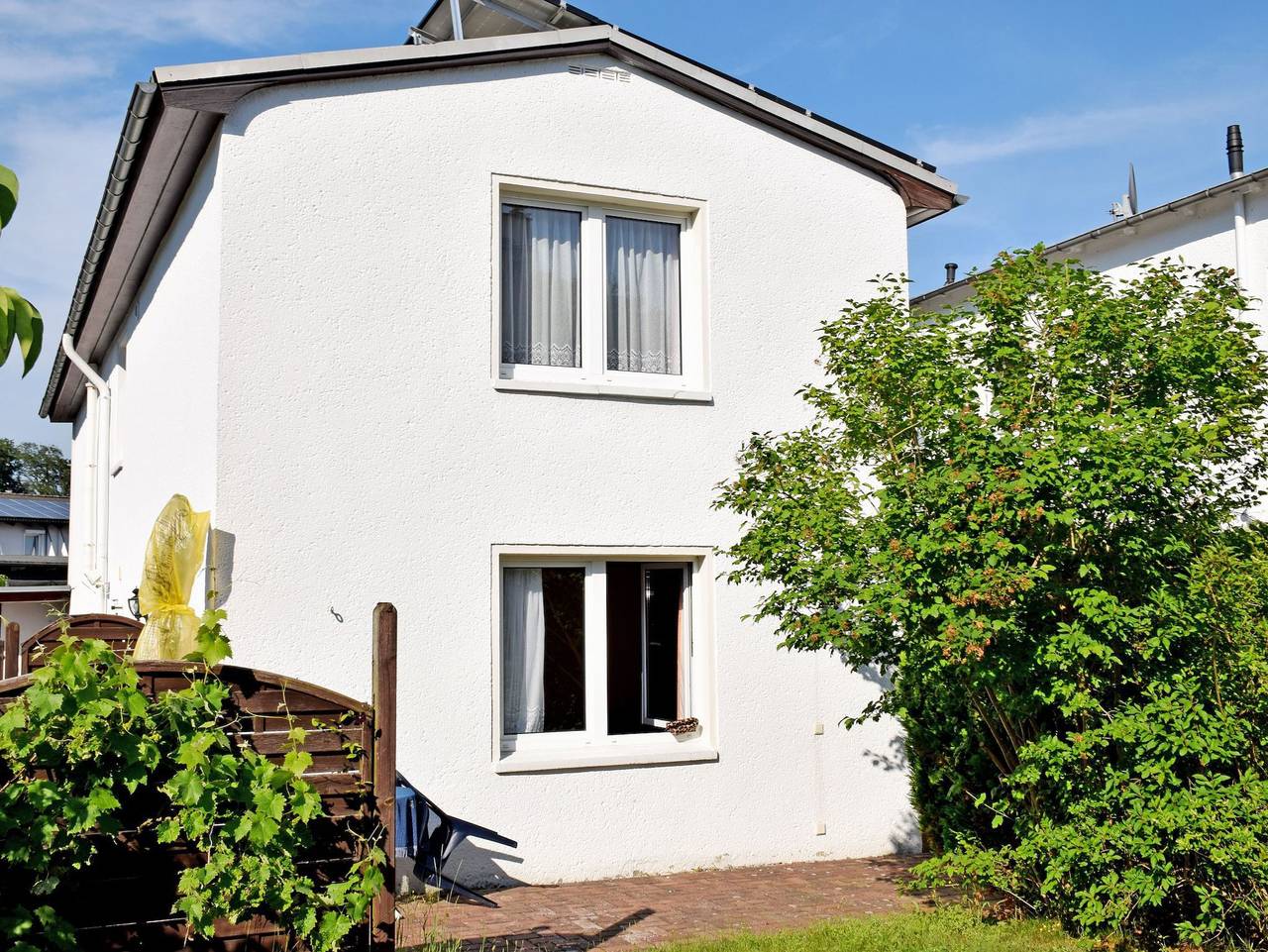 Ganze Ferienwohnung, Ferienwohnungen auf Rügen im Ostseebad Sellin - 1-Raum-Ferienwohnung Mönchgut m. Terrasse in Sellin, Rügen