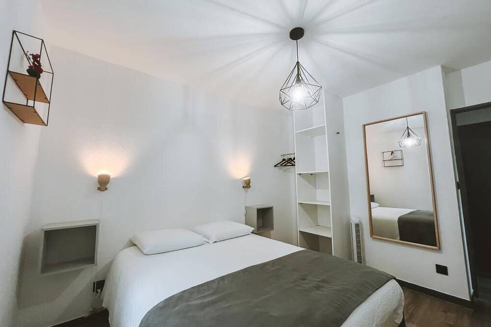 Le Drômardèchois *** Self-catering cottage in Ardèche / Ecolodgite in Tournon-sur-Rhône, Tournon-sur-Rhône región