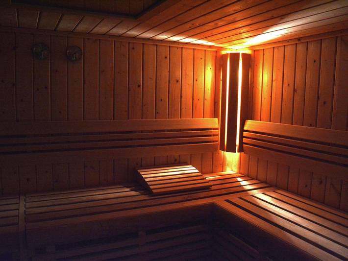 Location de vacances pour 11 personnes, avec Balcon et Jardin ainsi que Piscine et Sauna à Stoumont - 3