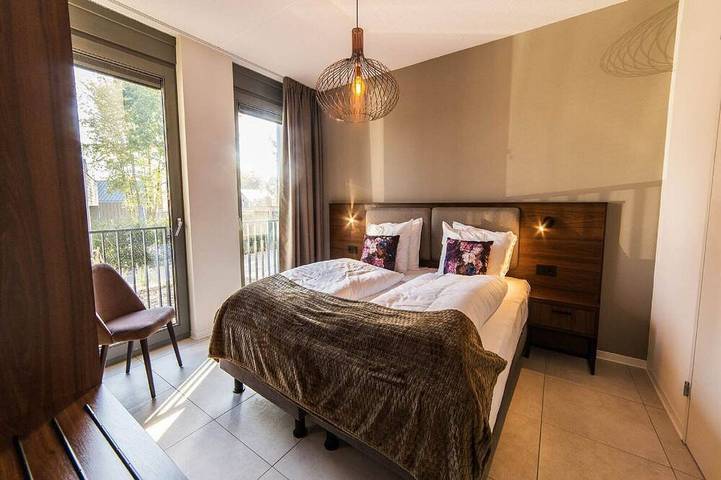 Ferienhaus für 8 Personen, mit Pool und Garten, mit Haustier