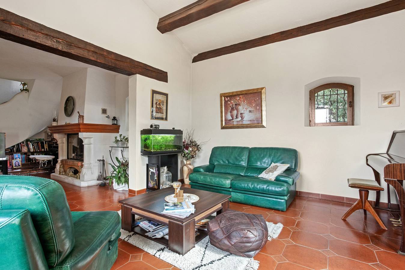 Casa de vacaciones 'Esterel' con vistas a la montaña, Wi-Fi y aire acondicionado in Les Adrets-de-l'Estérel, Massif de l'Esterel