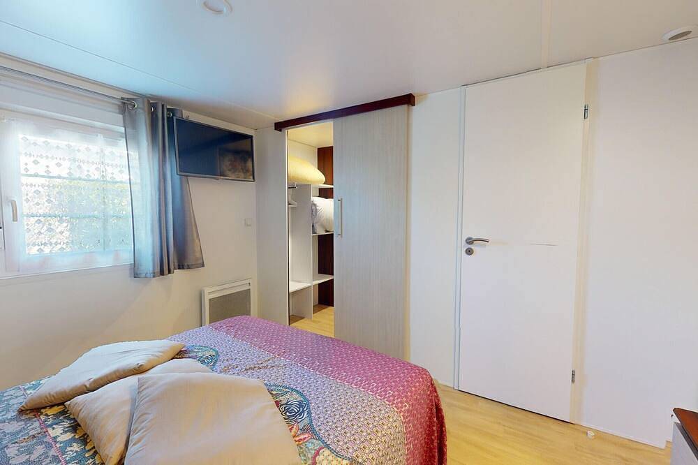 Posadom, Mobil Home 82 avec piscine in Brem-sur-Mer, Vallée de la Loire