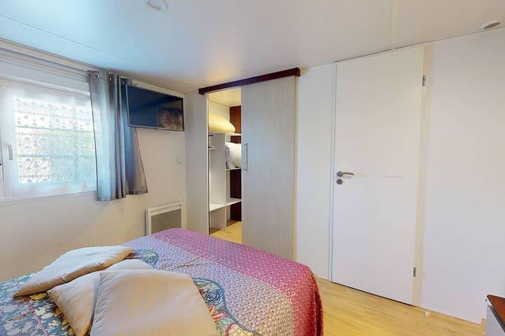 Camping pour 4 personnes à Brem-sur-Mer - 2