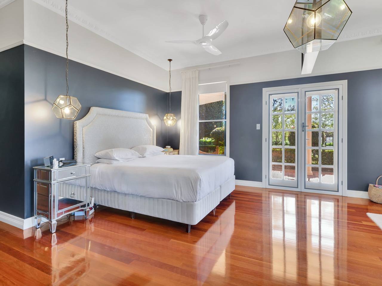 Entire apartment, Expansive Toowoomba Retreat with Garden Bbq in Queensland