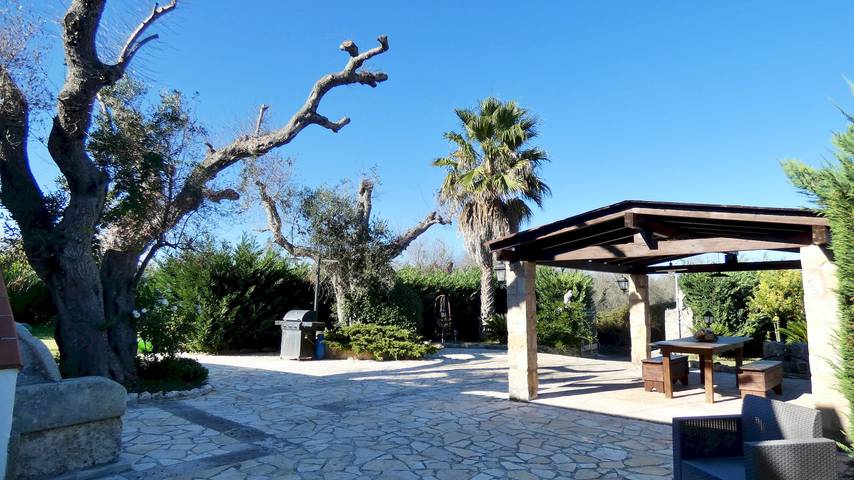 Location de vacances pour 4 personnes, avec jardin ainsi que piscine et bassin pour enfant à Tricase - 4