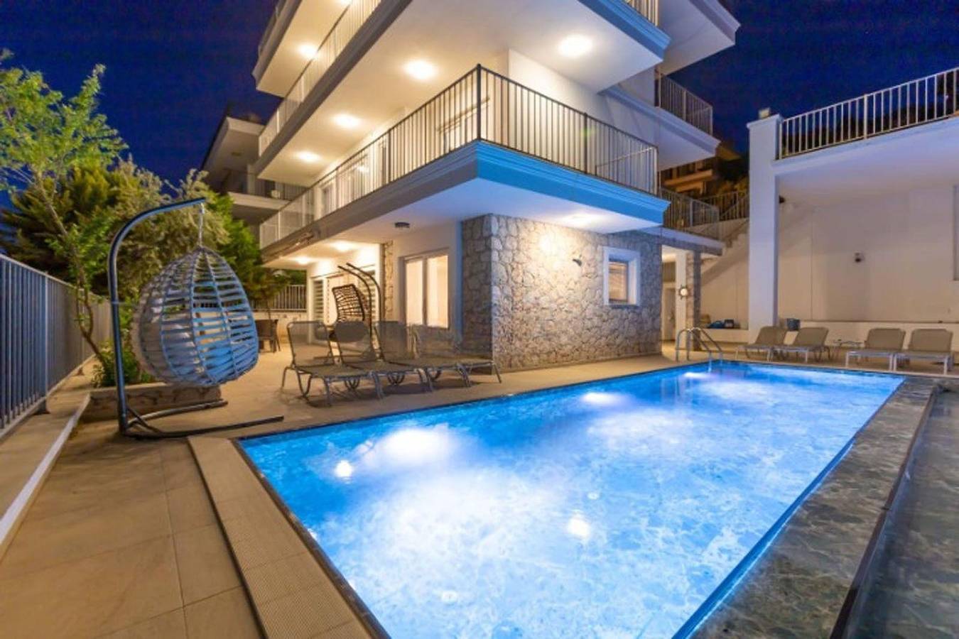 Moderne Villa mit tollem Ausblick in Kaş, Provinz Antalya