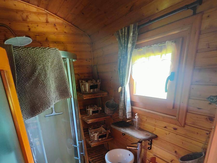 Camping Les Tilleuls - Tiny house 4 personnes - Roulotte Edelweiss 18 m² in Gèdre, Parc national des Pyrénées