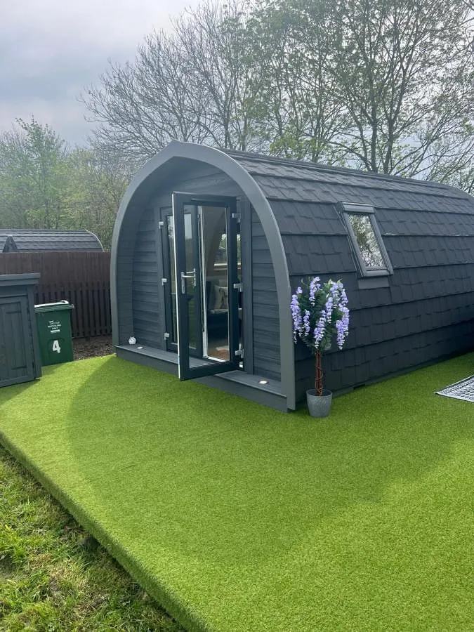 Zelt für 4 Personen, mit Ausblick und Garten sowie Terrasse - 1