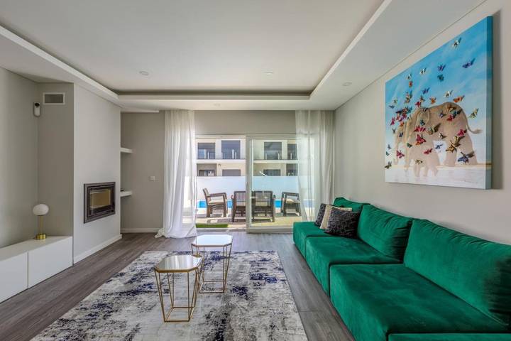 Gîte pour 10 personnes, avec jardin et piscine dans Fernão Ferro - 3