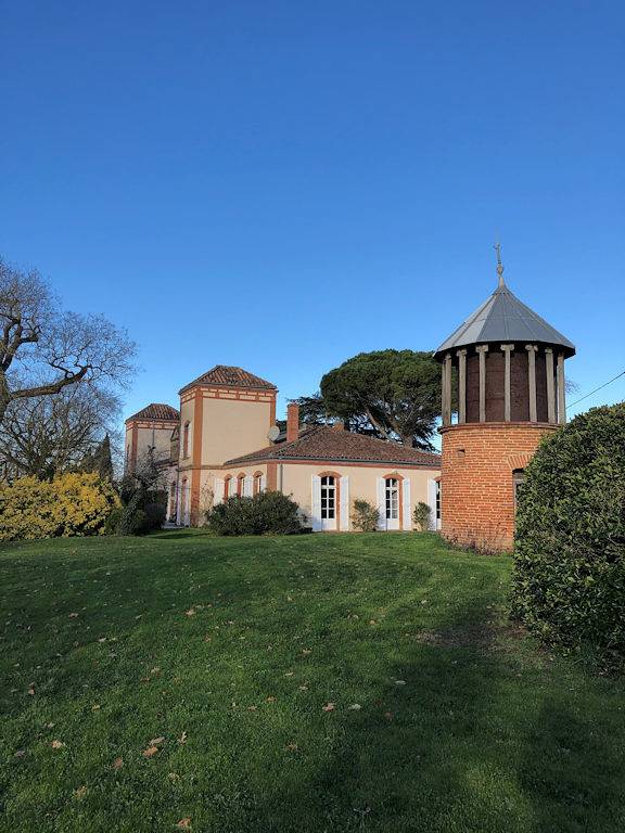 Location de vacances pour 4 personnes, avec jardin ainsi que piscine et terrasse dans Haute-Garonne - 2
