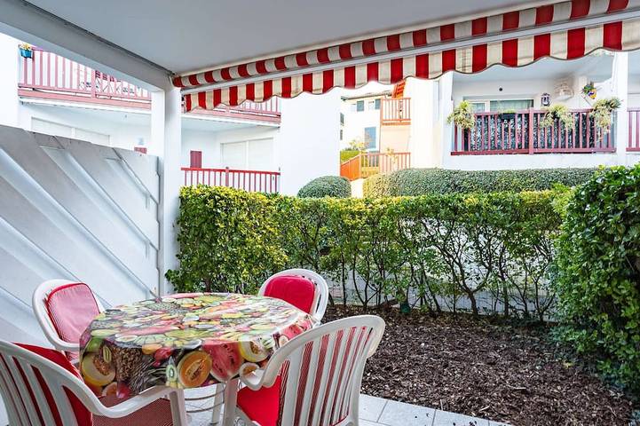 Appartement de vacances pour 4 personnes, avec piscine