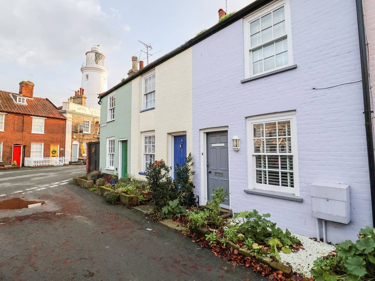 Victoria Cottage (4 East Green) in Southwold, Waveney