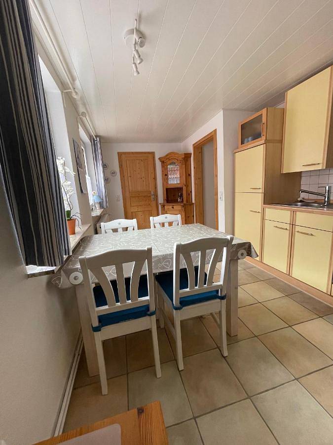 Ferienwohnung für 4 Personen, mit Garten und Terrasse in Minsen - 3