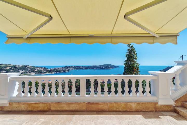 Villa pour 8 personnes, avec jardin et piscine à Villefranche-sur-Mer - 4