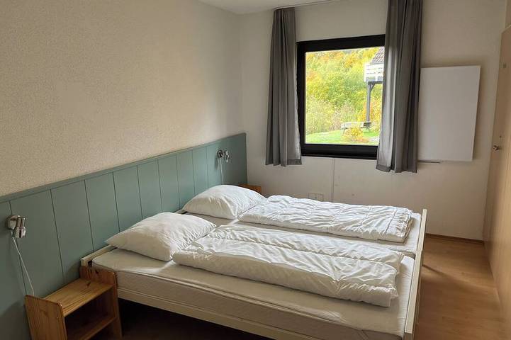 Ferienhaus Frankenau – kinder- und haustierfreundliche Erdgeschosswohnung in Frankenau, Waldecker Land