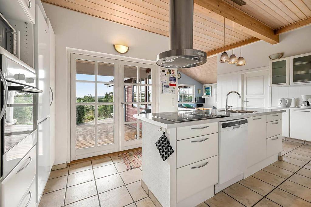 882 in Underbjerg, Limfjord in Westjütland