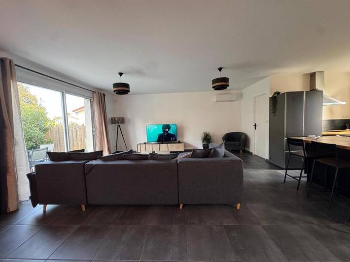 Location de vacances pour 5 personnes, avec jardin et vue à Gauriaguet - 4