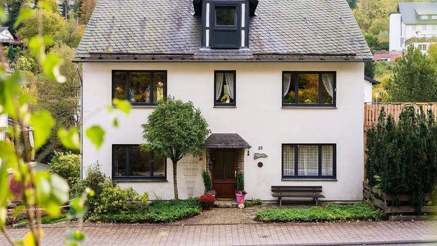 Ferienhaus für 15 Personen, mit Garten in Willingen