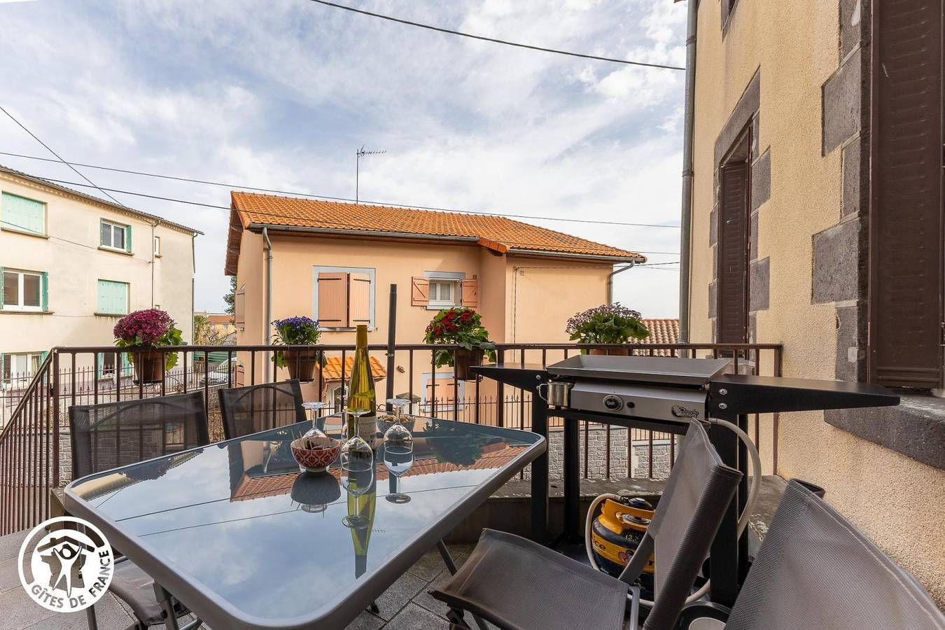 Le petit mas in Volvic, Parque Natural Regional Volcans d'Auvergne