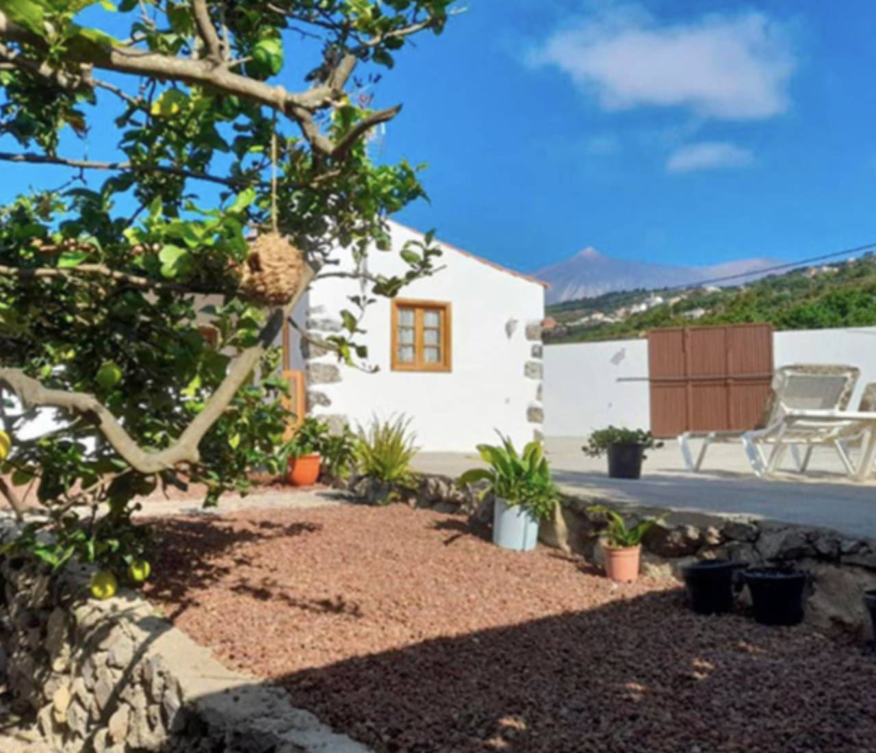 Casa Bi. Genoves in Genovés (Canary Islands), Garachico